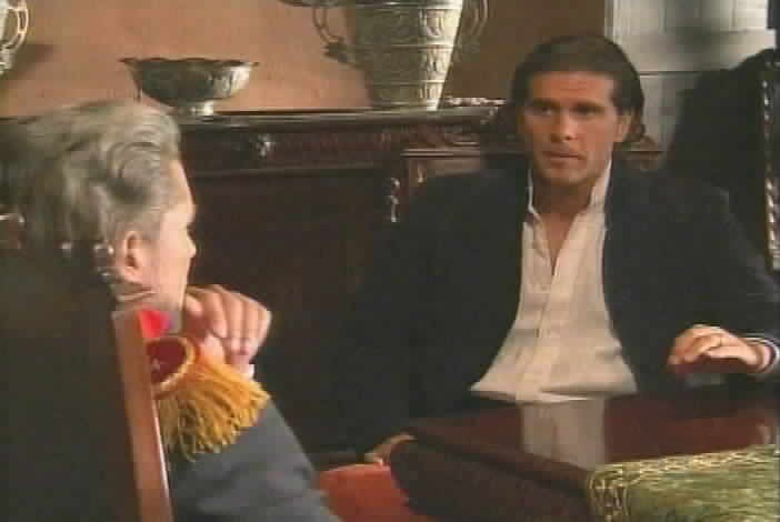 Diego tells Alejandro that he feels nothing for Esmeralda.