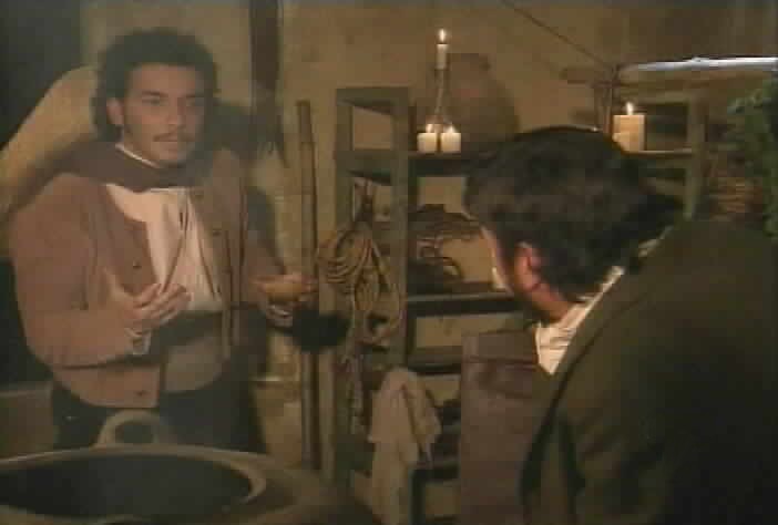 Aguirre gives Esmeralda's letter to Olmos.